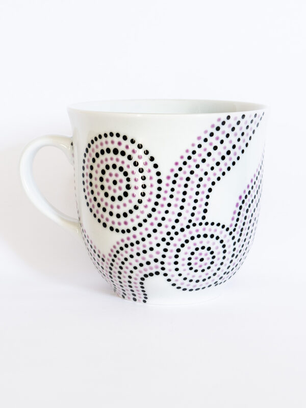 Porcelánový hrnek Mirek, fialovo-černý, ručně malovaný